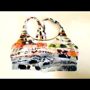 Lululemon energy bra